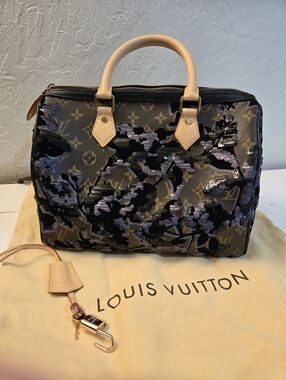 Louis Vuitton Speedy 30 "Fleur De Jais" Fall/Winter 2010 Limited Edition